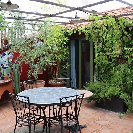 Grand Loft De Charme, Place Du Village A Thuir Ngoại thất bức ảnh