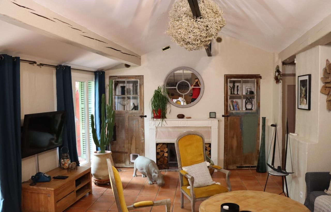 Grand Loft De Charme, Place Du Village A Thuir Ngoại thất bức ảnh